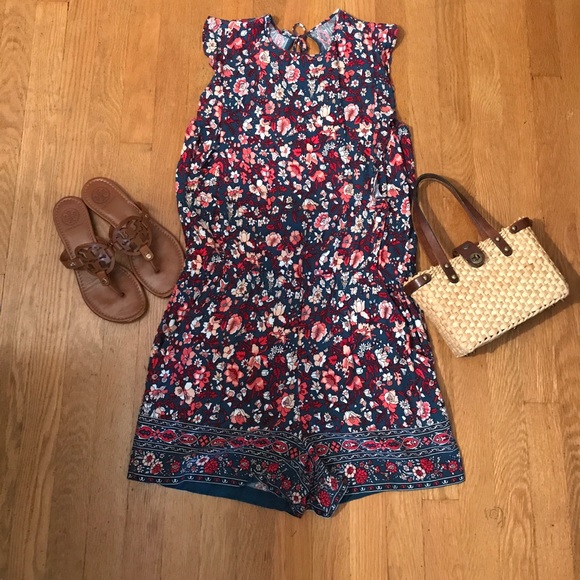 LOFT Dresses & Skirts - 🌸 LOFT romper 🌸